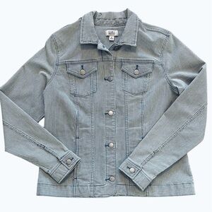 Croft & Barrow Blue Pinstripe Denim Jacket, Trucker Style 3 panel tailored back